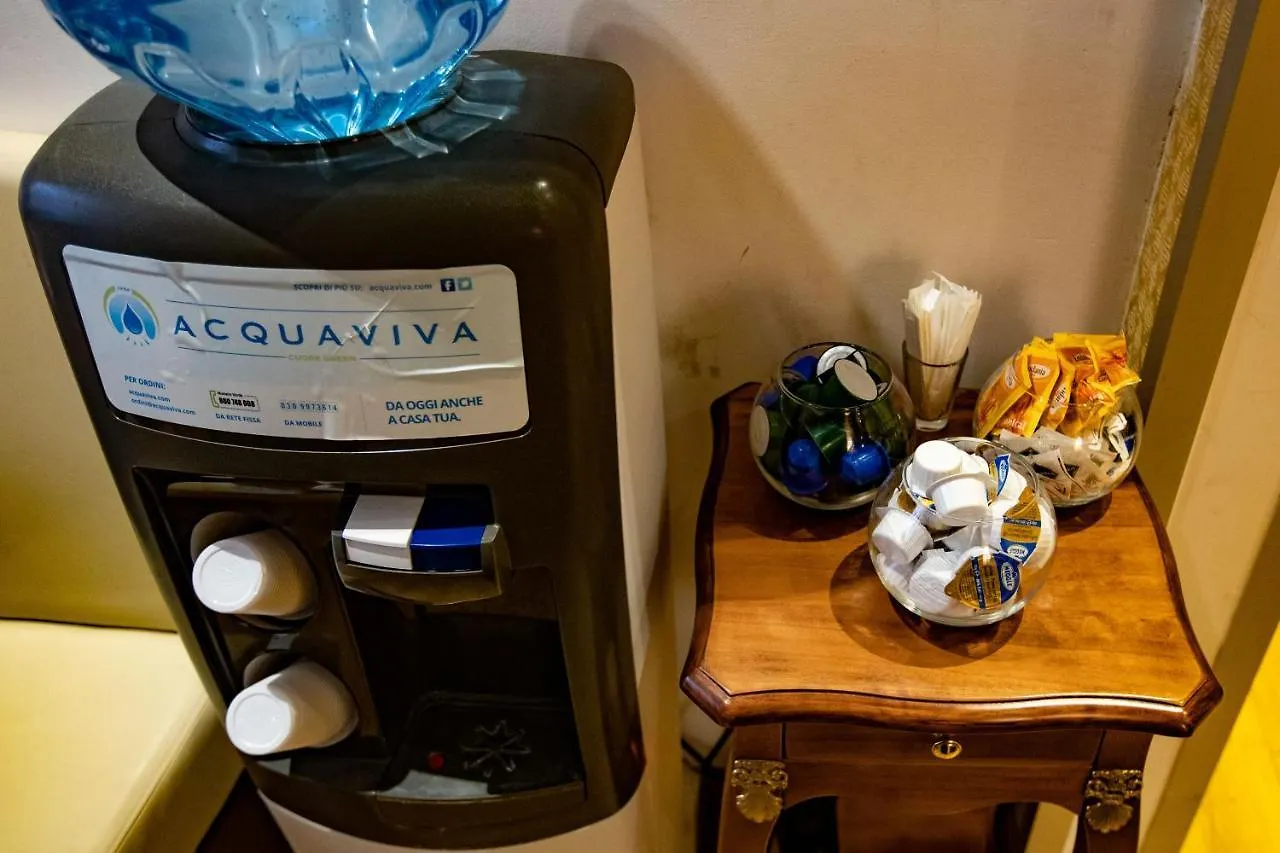 Trevi Qq Rooms Rome Bed & Breakfast